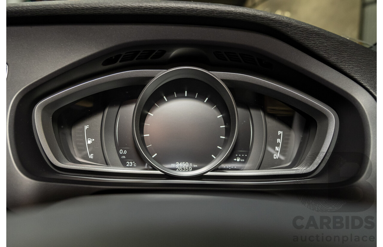 9/2017 Volvo V40 T3 Kinetic M MY16 5d Hatchback Metallic Grey Turbo 1.5L