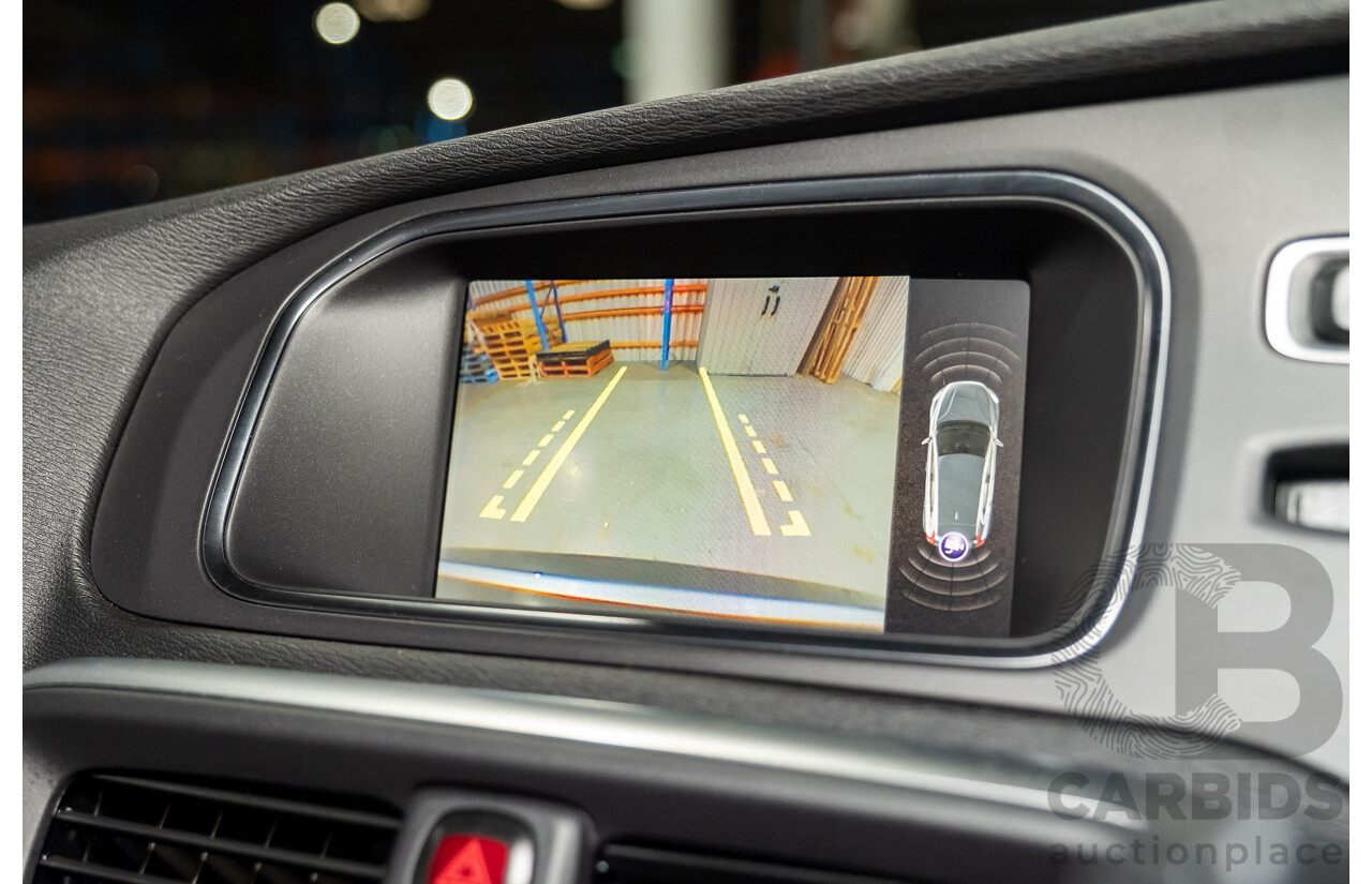 9/2017 Volvo V40 T3 Kinetic M MY16 5d Hatchback Metallic Grey Turbo 1.5L