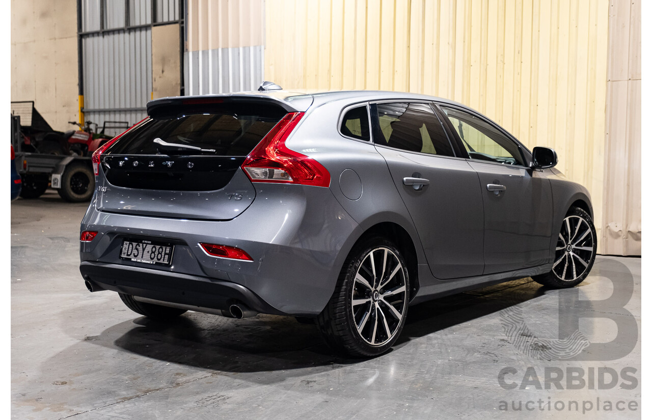 9/2017 Volvo V40 T3 Kinetic M MY16 5d Hatchback Metallic Grey Turbo 1.5L