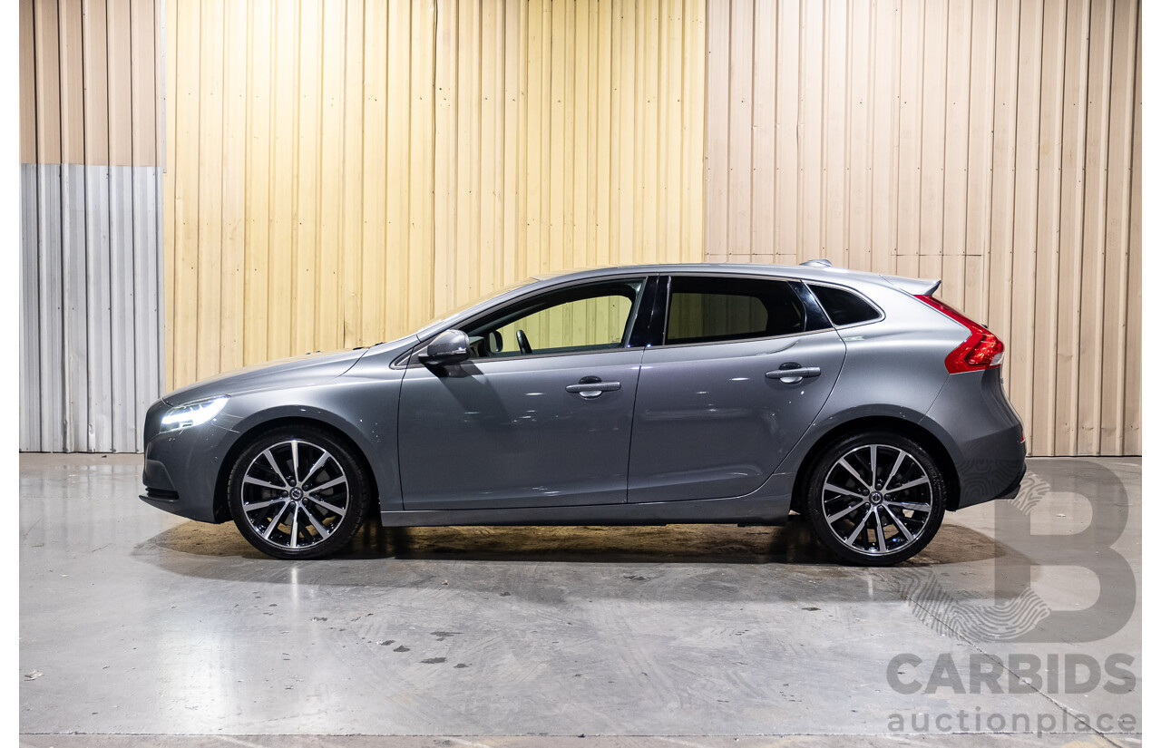 9/2017 Volvo V40 T3 Kinetic M MY16 5d Hatchback Metallic Grey Turbo 1.5L