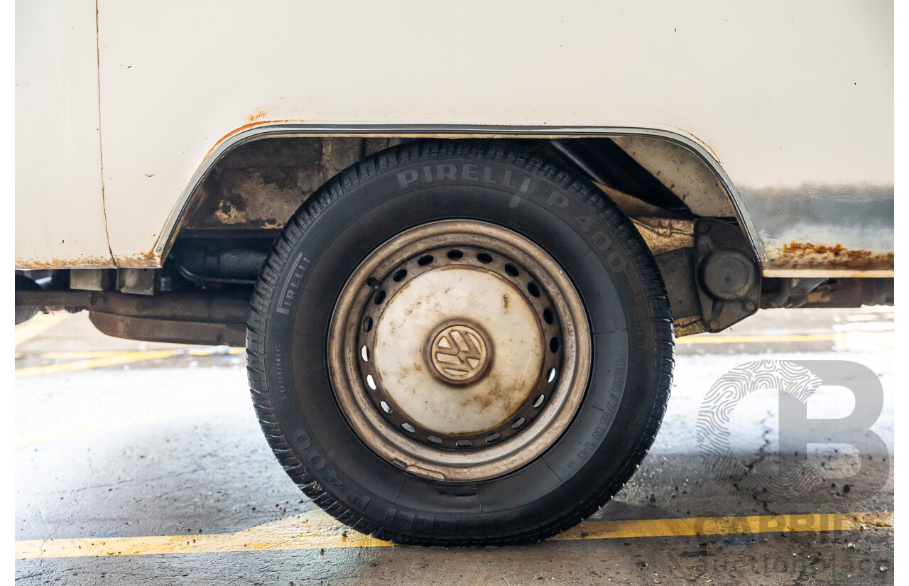 6/1975 Volkswagen Kombi Type 2 T2 Microbus Transporter Van White 1.8L