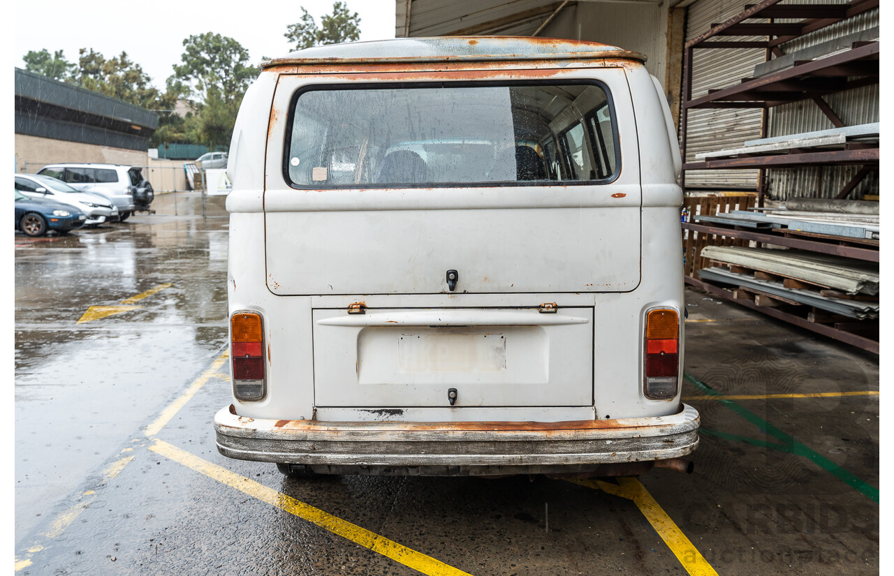 6/1975 Volkswagen Kombi Type 2 T2 Microbus Transporter Van White 1.8L