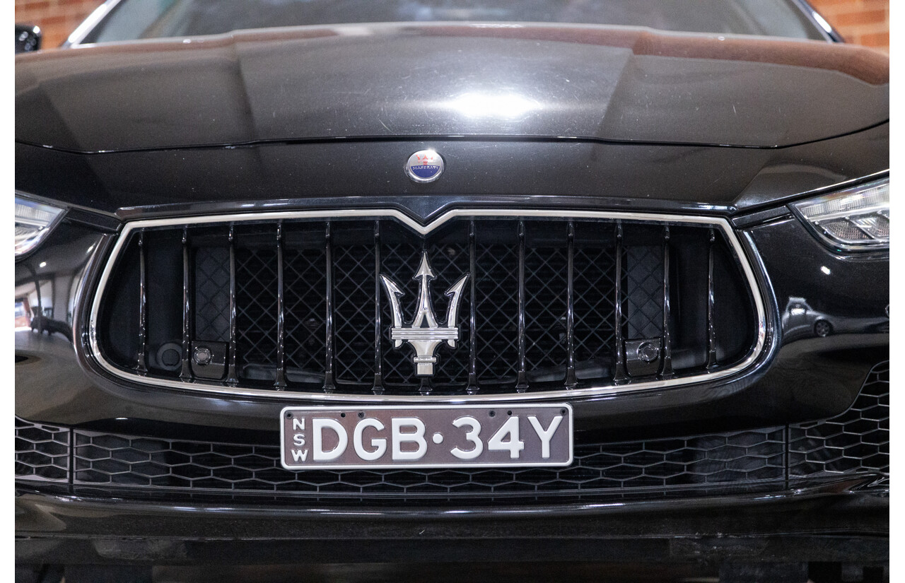 5/2015 Maserati Ghibli D M157 4d Sedan Metallic Black Turbo Diesel V6 3.0L