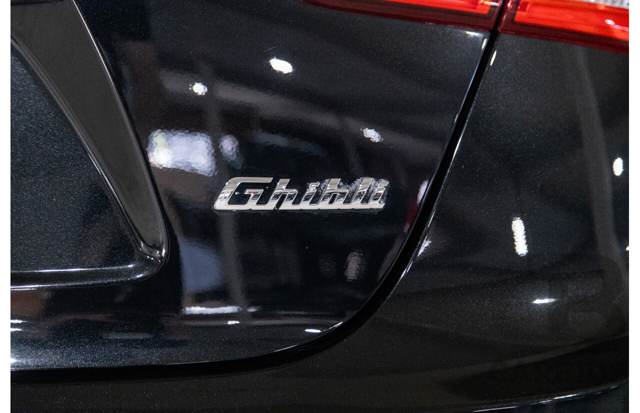 5/2015 Maserati Ghibli D M157 4d Sedan Metallic Black Turbo Diesel V6 3.0L