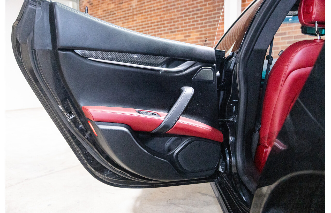 5/2015 Maserati Ghibli D M157 4d Sedan Metallic Black Turbo Diesel V6 3.0L