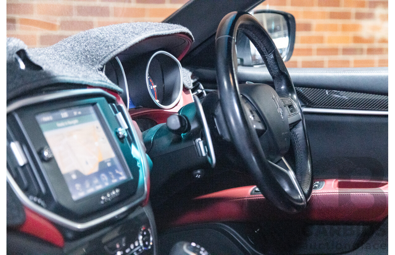 5/2015 Maserati Ghibli D M157 4d Sedan Metallic Black Turbo Diesel V6 3.0L