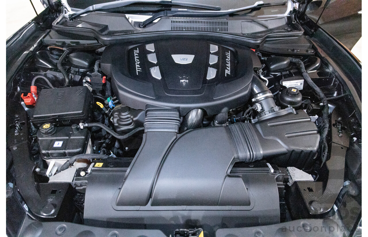 5/2015 Maserati Ghibli D M157 4d Sedan Metallic Black Turbo Diesel V6 3.0L