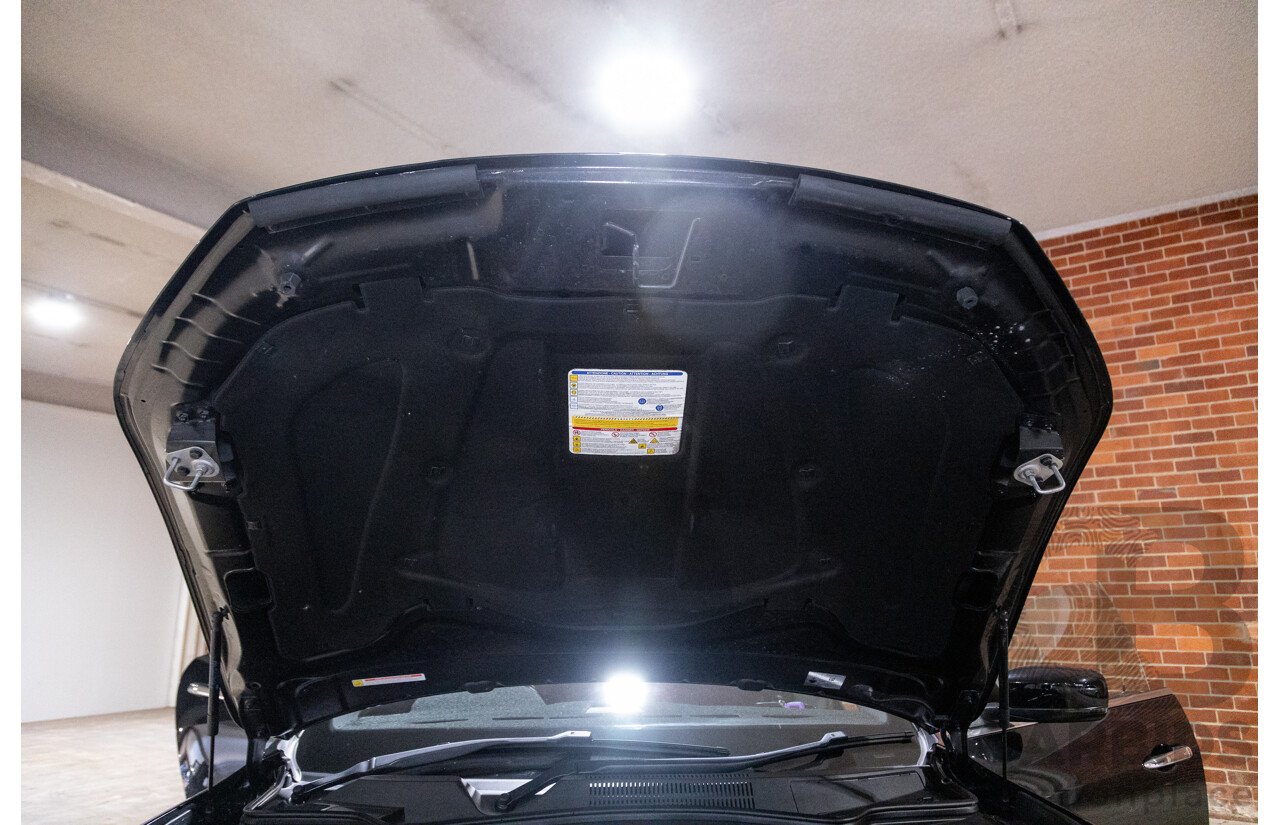 5/2015 Maserati Ghibli D M157 4d Sedan Metallic Black Turbo Diesel V6 3.0L