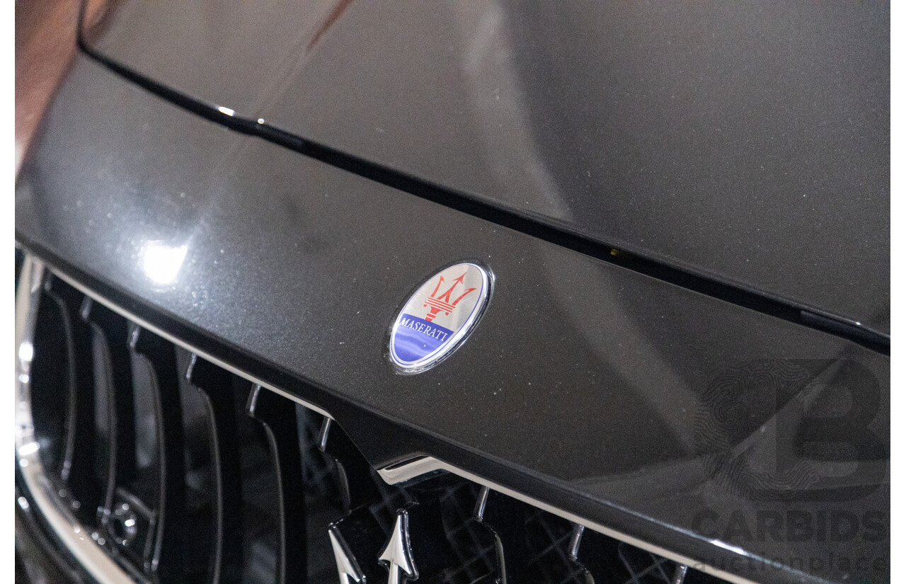 5/2015 Maserati Ghibli D M157 4d Sedan Metallic Black Turbo Diesel V6 3.0L