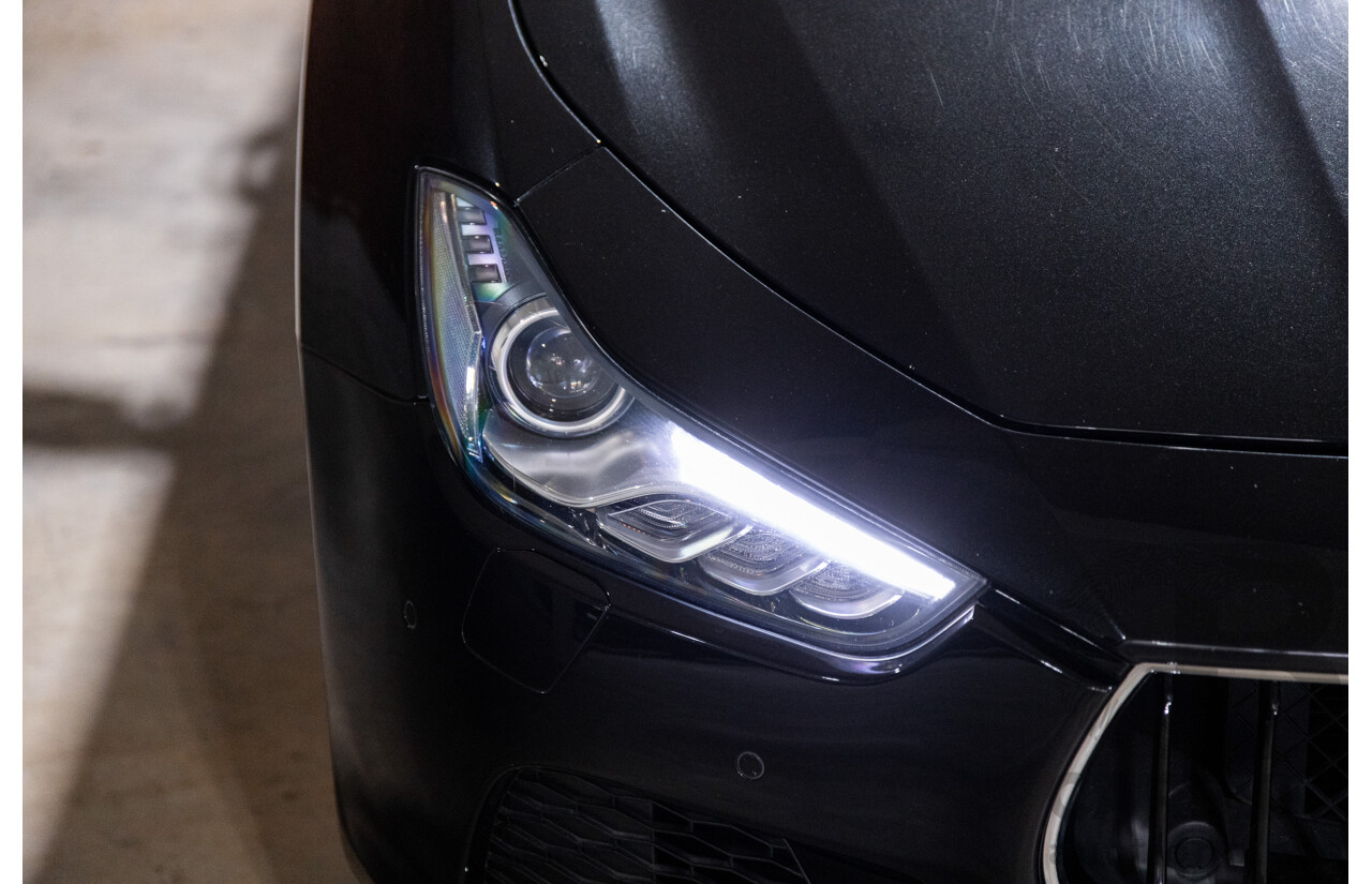 5/2015 Maserati Ghibli D M157 4d Sedan Metallic Black Turbo Diesel V6 3.0L