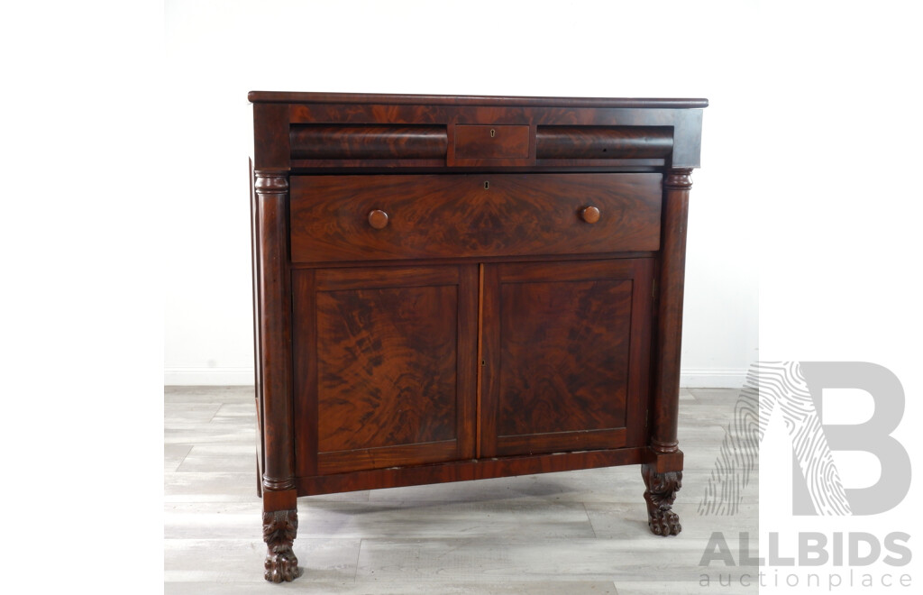 Early Victorian Flame Mahogany Gentlemans Press