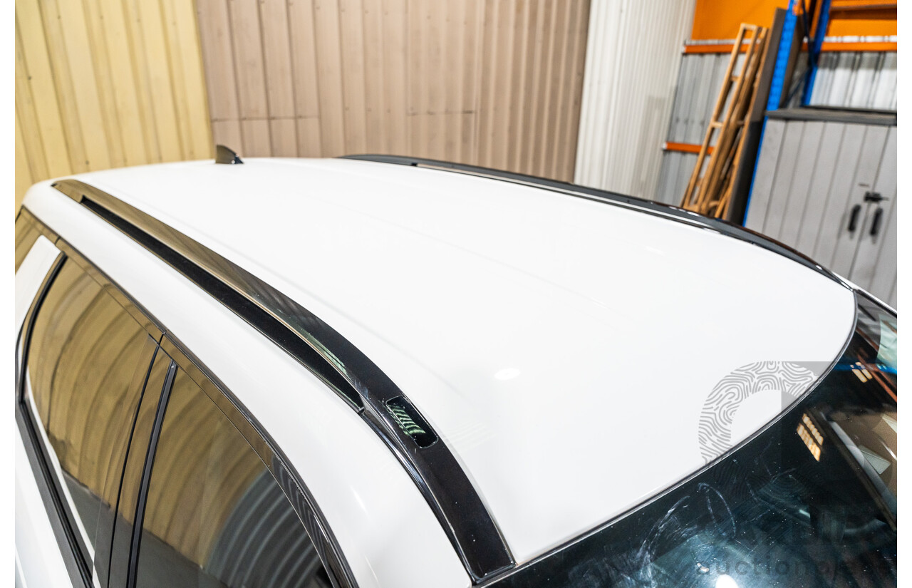 1/2018 Land Rover Discovery Sport TD4 HSE (AWD) MY18 4d Wagon Fuji White Turbo Diesel 2L