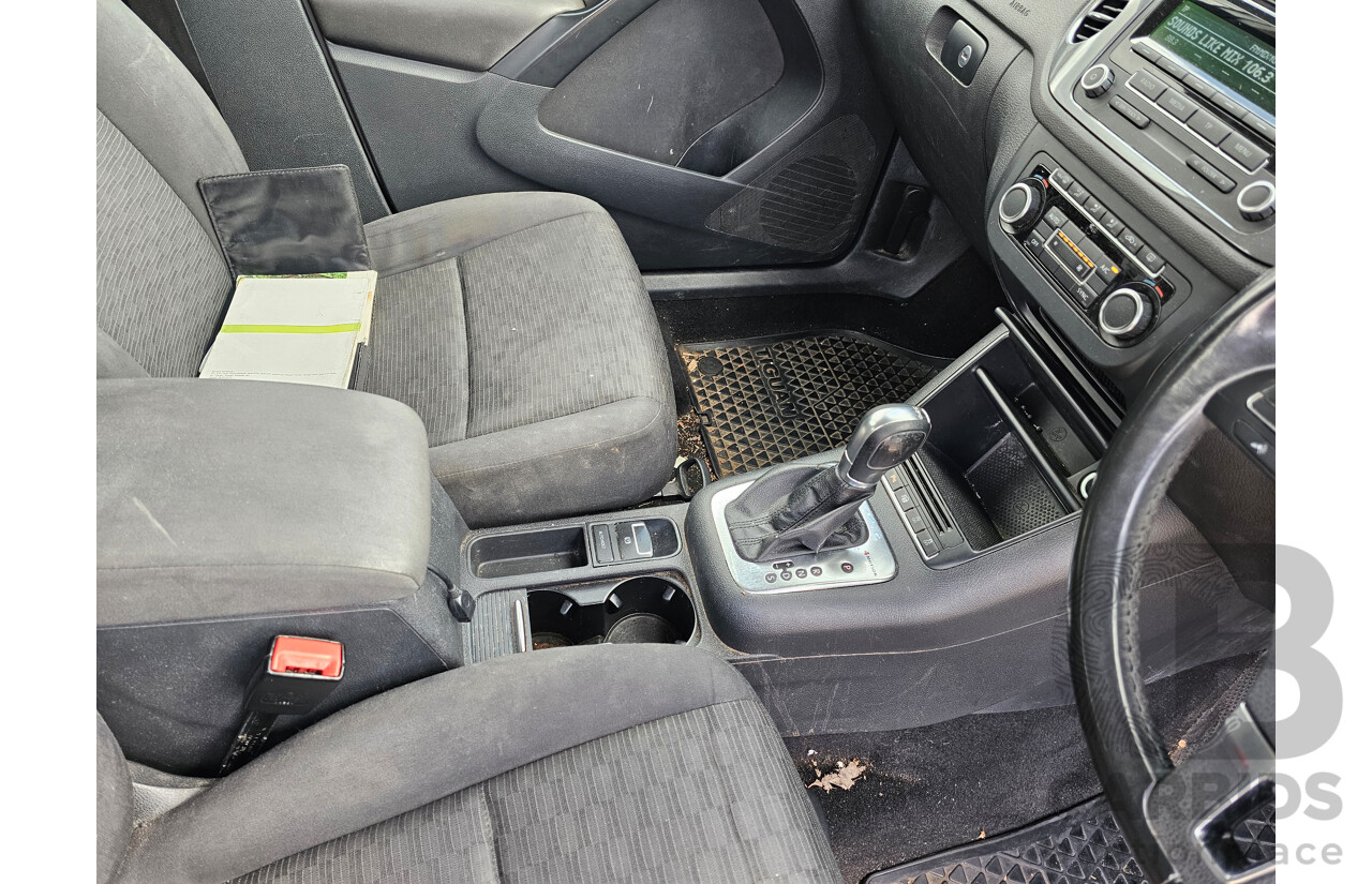 4/2013 Volkswagen Tiguan 103 TDI 5NC MY13 4d Wagon White 2.0L