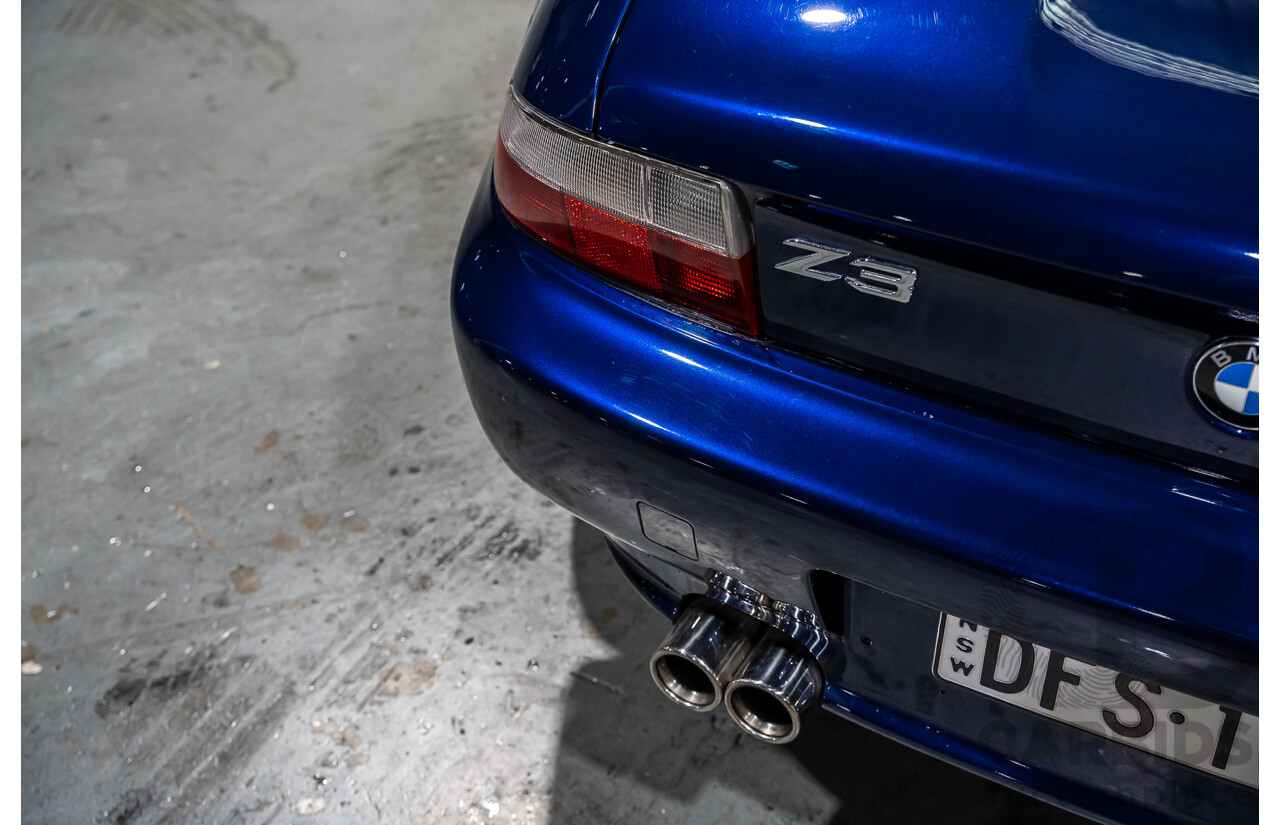 4/1997 BMW Z3 E36-7 2d Roadster Montreal Blue Metallic 1.9L