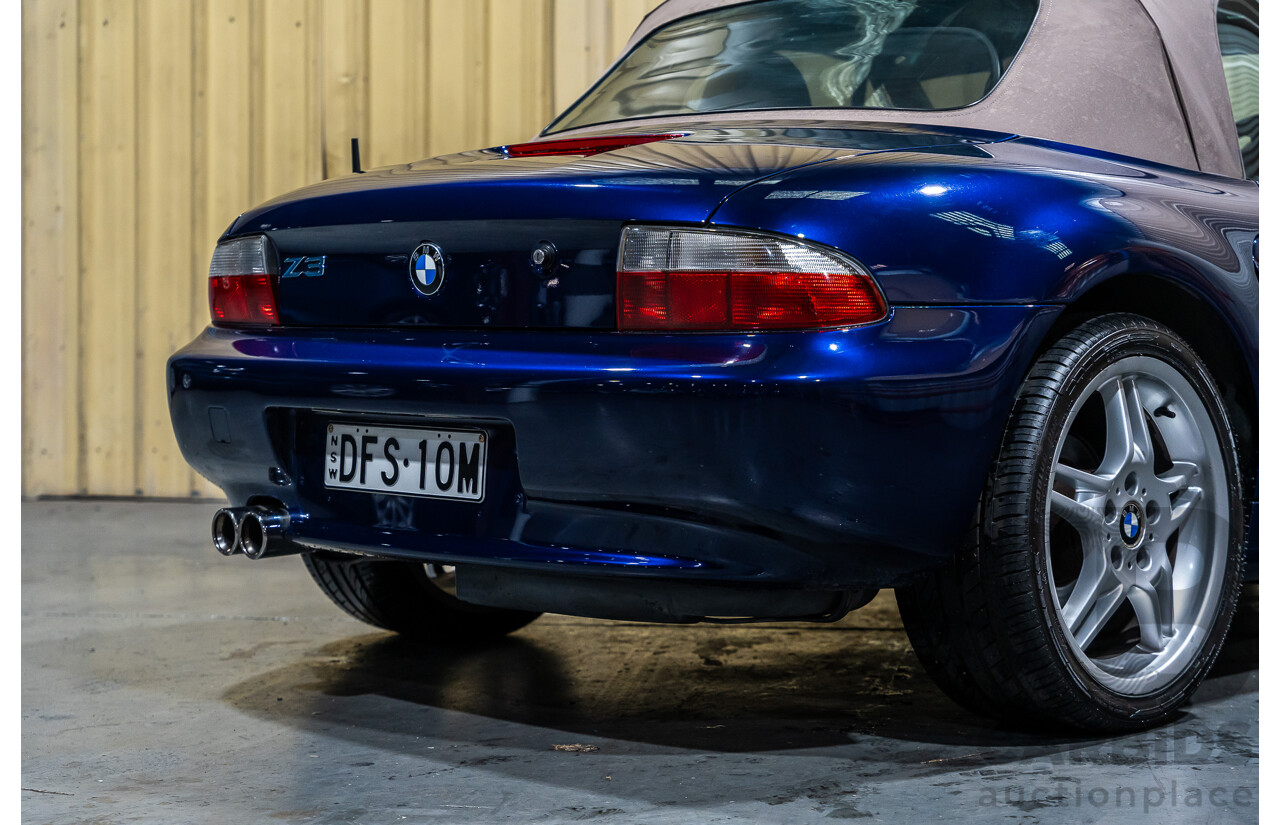4/1997 BMW Z3 E36-7 2d Roadster Montreal Blue Metallic 1.9L