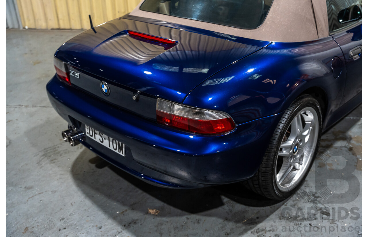 4/1997 BMW Z3 E36-7 2d Roadster Montreal Blue Metallic 1.9L