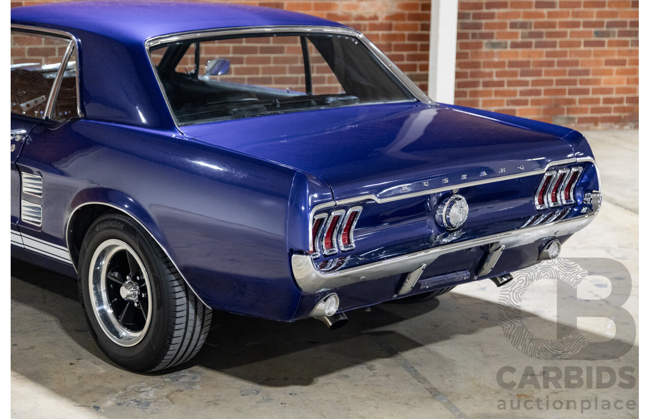 01/1967 Ford Mustang Hardtop 2d Coupe Metallic Blue 289ci V8 4.7L