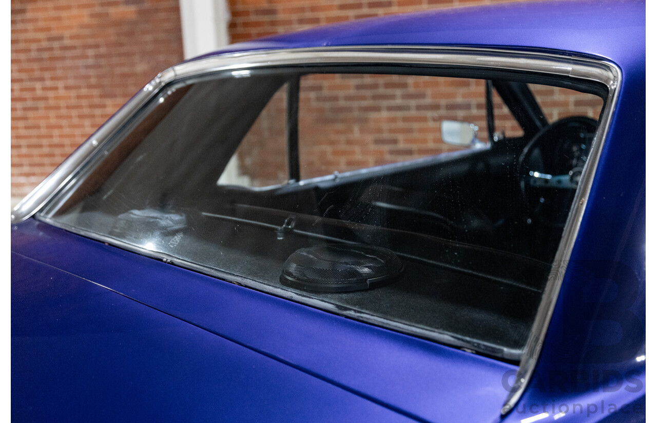 01/1967 Ford Mustang Hardtop 2d Coupe Metallic Blue 289ci V8 4.7L