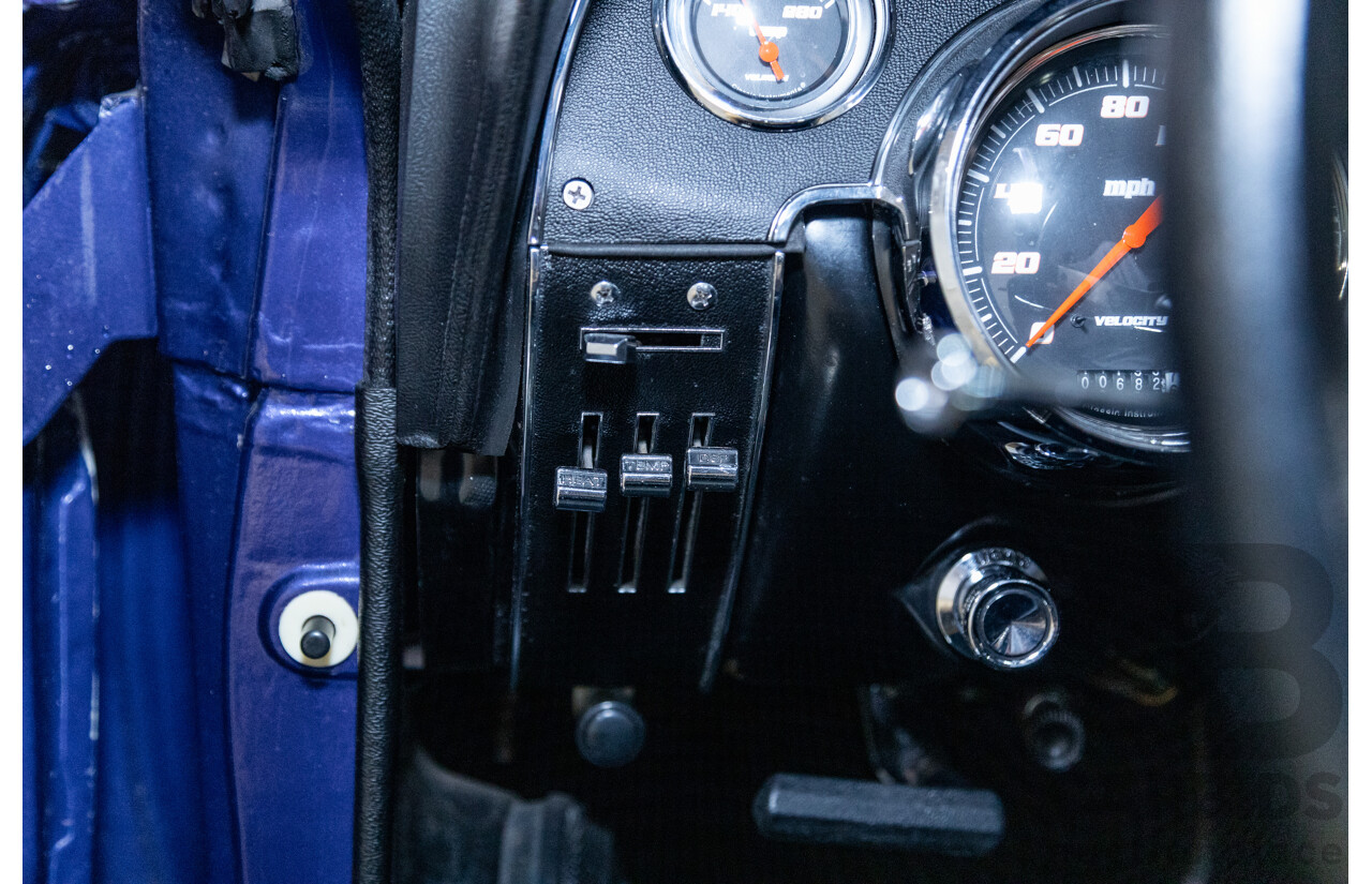 01/1967 Ford Mustang Hardtop 2d Coupe Metallic Blue 289ci V8 4.7L