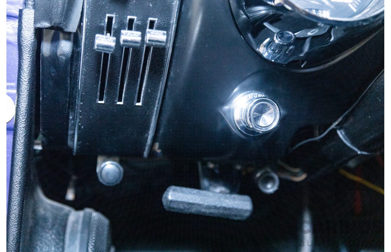 01/1967 Ford Mustang Hardtop 2d Coupe Metallic Blue 289ci V8 4.7L