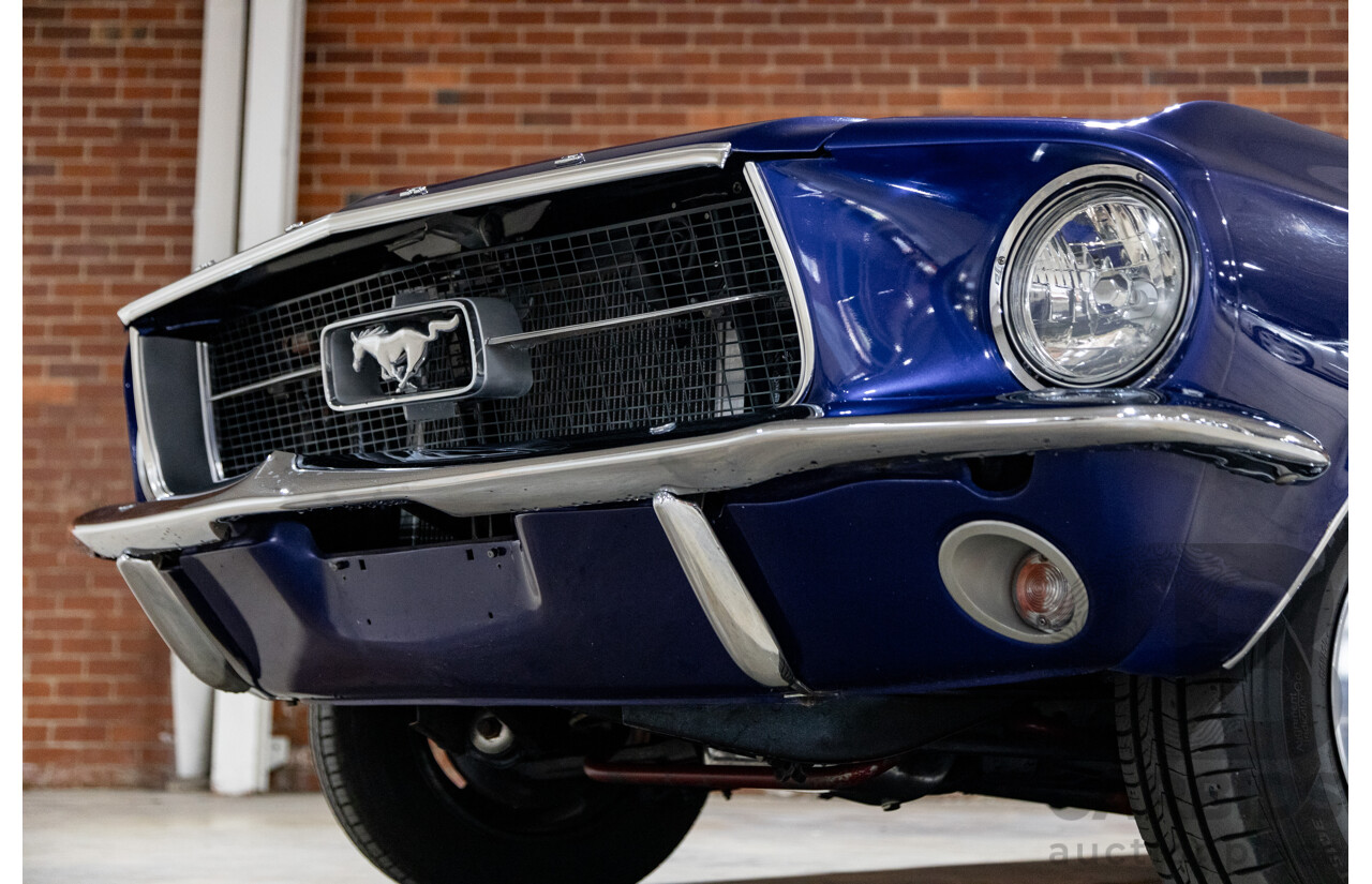 01/1967 Ford Mustang Hardtop 2d Coupe Metallic Blue 289ci V8 4.7L