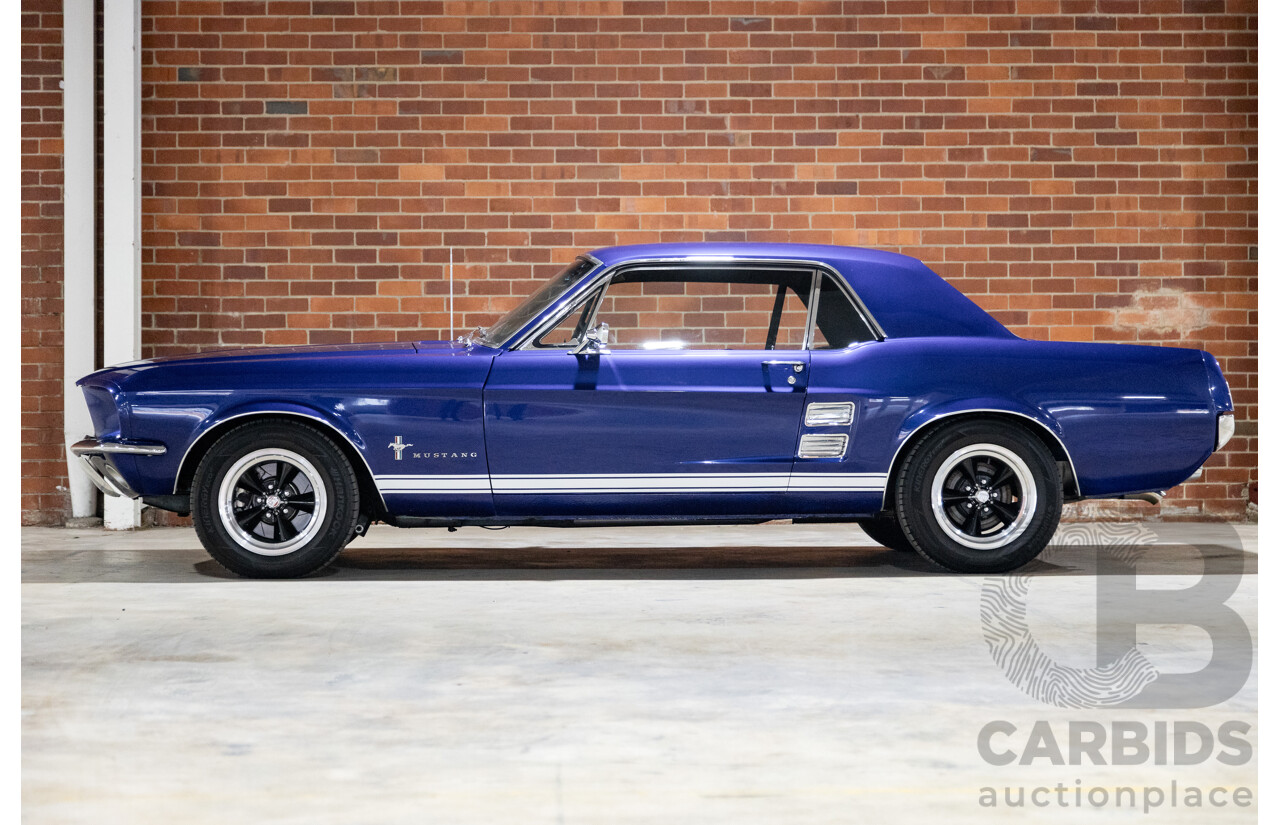 01/1967 Ford Mustang Hardtop 2d Coupe Metallic Blue 289ci V8 4.7L