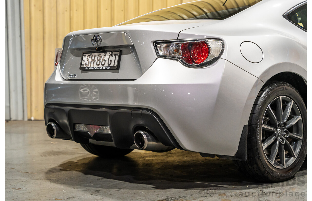 7/2012 Toyota 86 GT ZN6 2d Coupe Metallic Silver 2.0L
