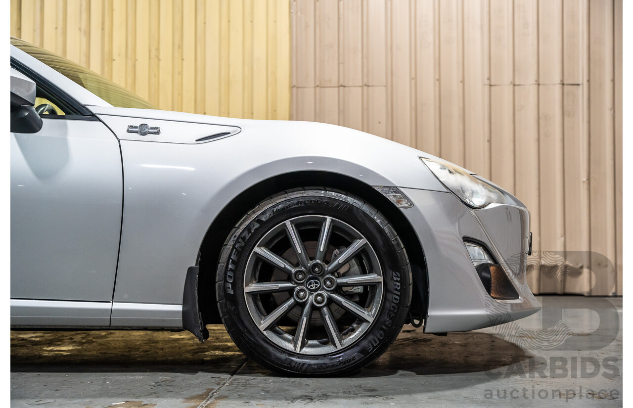 7/2012 Toyota 86 GT ZN6 2d Coupe Metallic Silver 2.0L