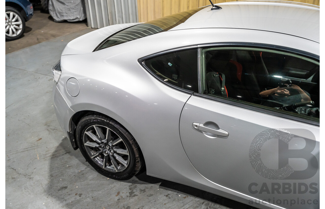 7/2012 Toyota 86 GT ZN6 2d Coupe Metallic Silver 2.0L