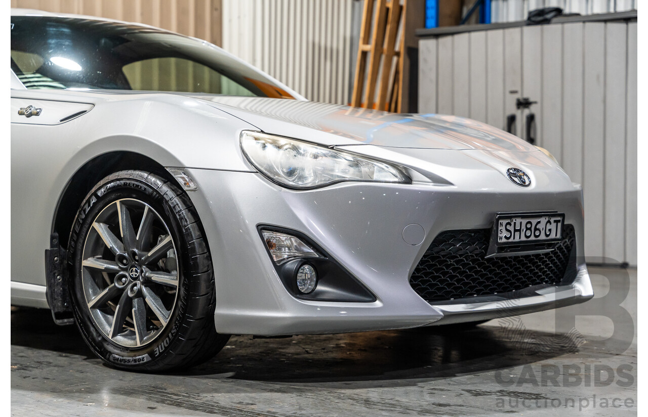 7/2012 Toyota 86 GT ZN6 2d Coupe Metallic Silver 2.0L