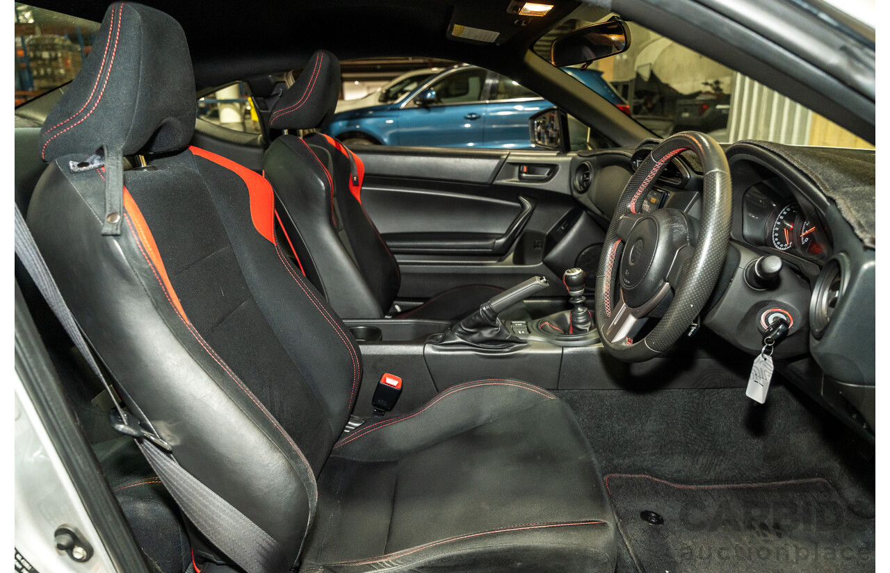 7/2012 Toyota 86 GT ZN6 2d Coupe Metallic Silver 2.0L