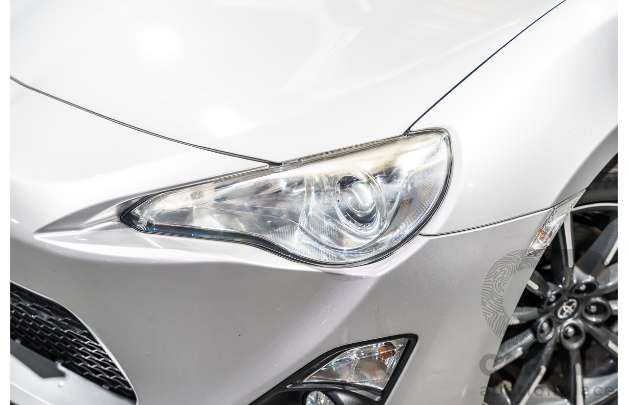 7/2012 Toyota 86 GT ZN6 2d Coupe Metallic Silver 2.0L