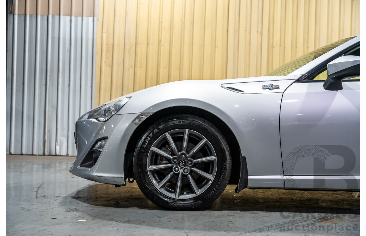 7/2012 Toyota 86 GT ZN6 2d Coupe Metallic Silver 2.0L