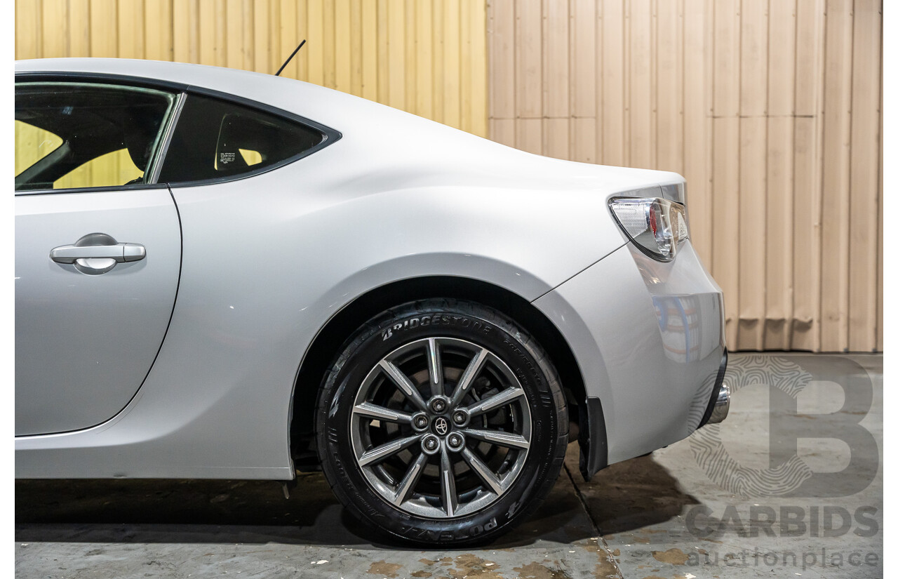 7/2012 Toyota 86 GT ZN6 2d Coupe Metallic Silver 2.0L
