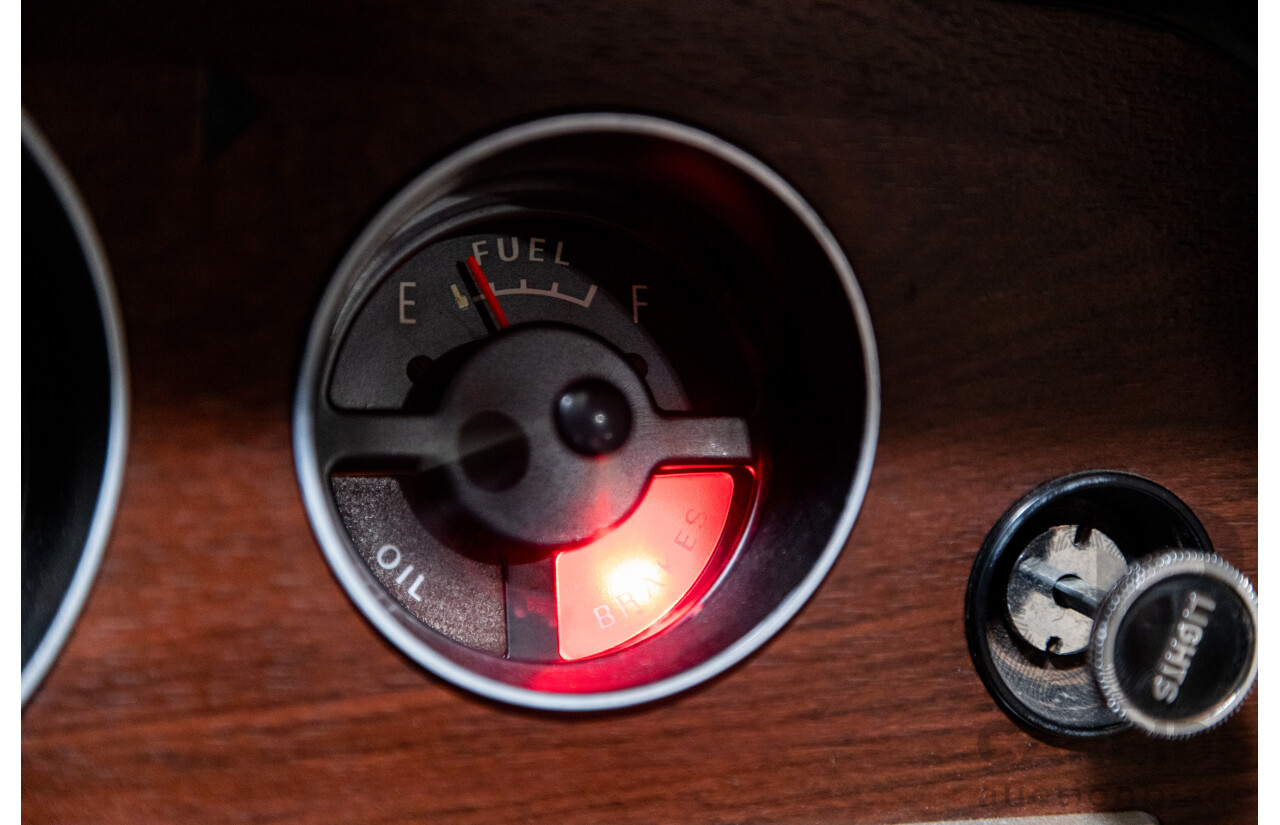 1/1972 Chrysler Valiant Regal 770 VH Hardtop 2d Coupe Hemi Orange 318ci Fireball V8 5.2L - Original Survivor Car