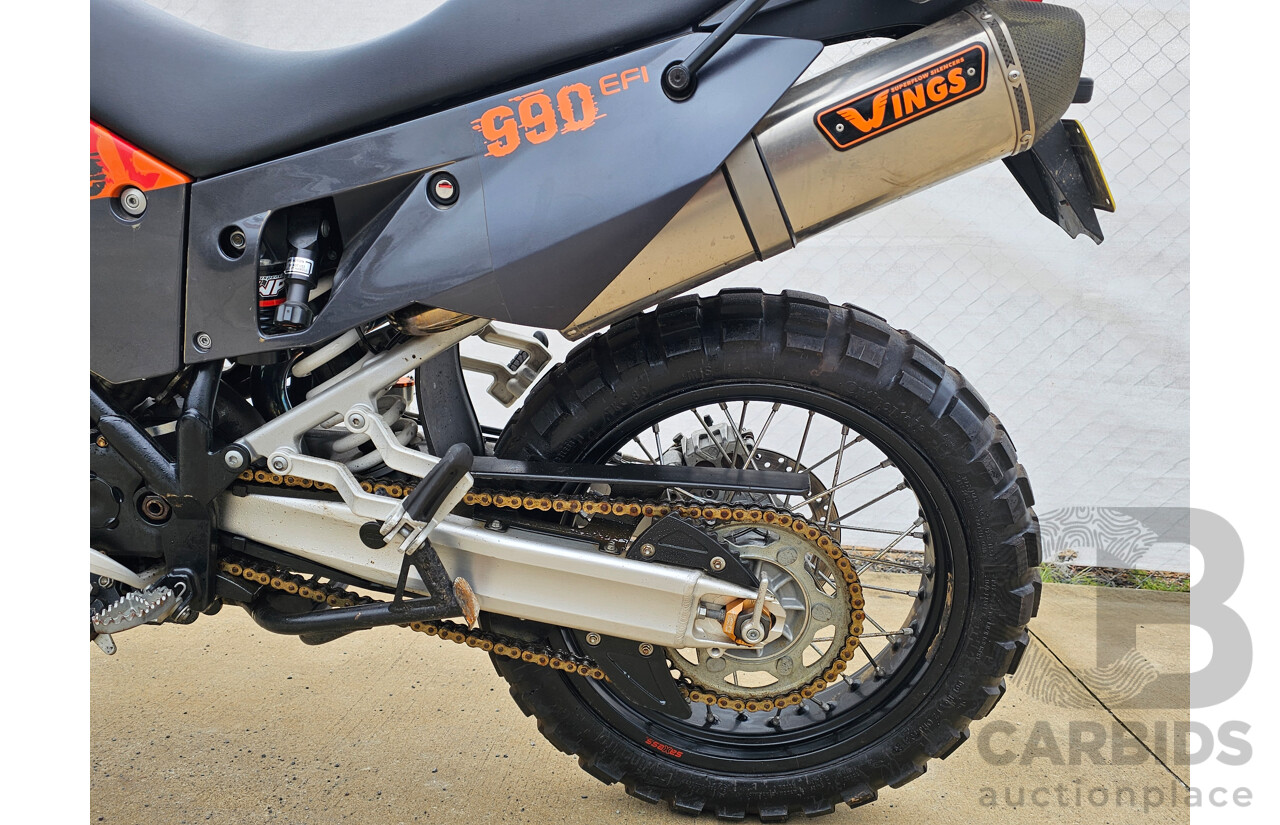 12/2006 KTM Adventure S Motor Cycle