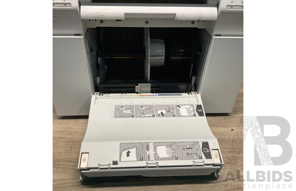 FUJIFILM Frontier-S DX100 Printer