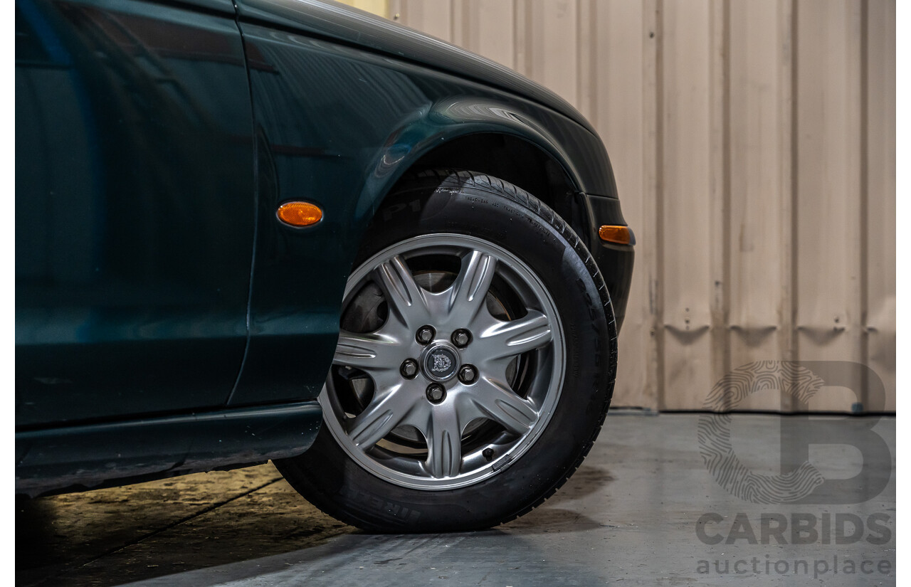 06/2001 Jaguar S Type V6 MY01 4d Sedan Green V6 3.0L