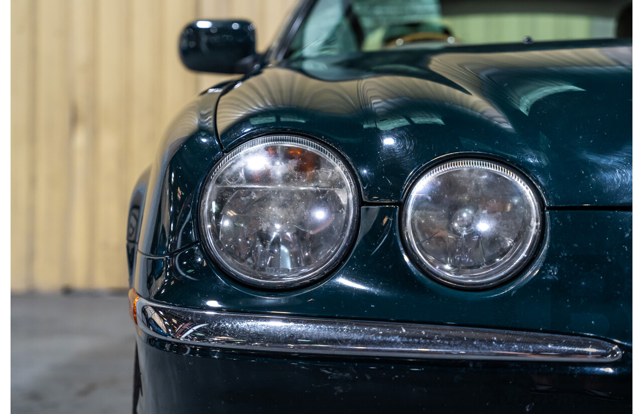 06/2001 Jaguar S Type V6 MY01 4d Sedan Green V6 3.0L