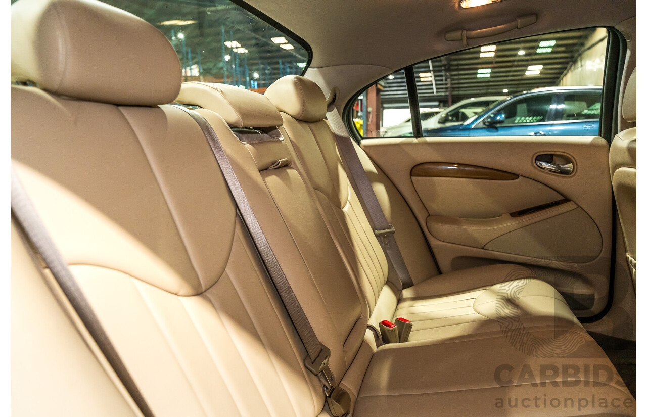 06/2001 Jaguar S Type V6 MY01 4d Sedan Green V6 3.0L