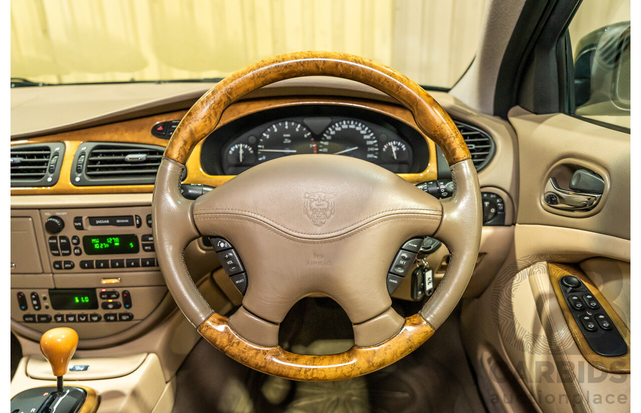 06/2001 Jaguar S Type V6 MY01 4d Sedan Green V6 3.0L