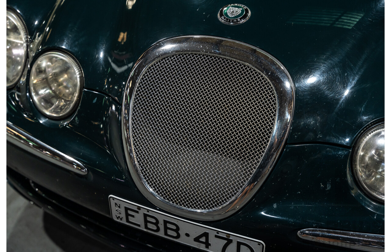 06/2001 Jaguar S Type V6 MY01 4d Sedan Green V6 3.0L