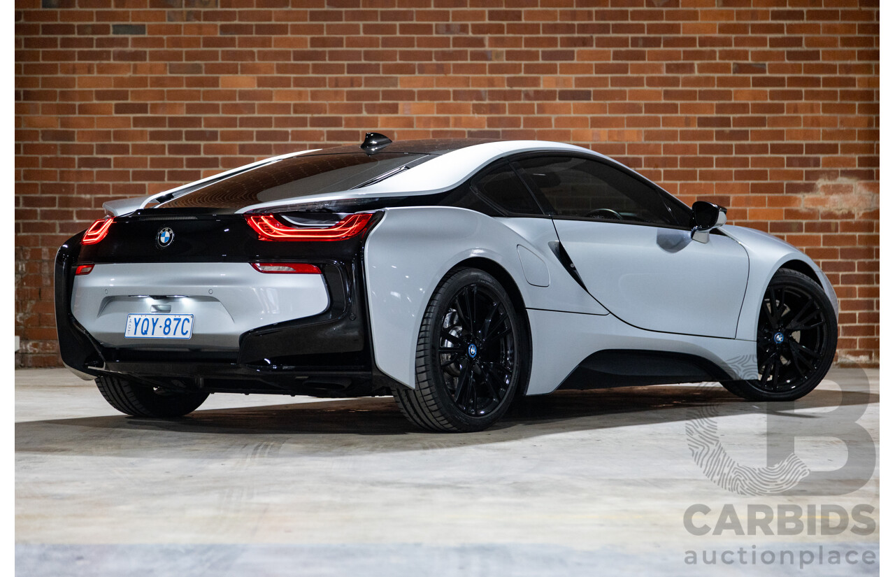 7/2016 BMW i8 Hybrid I12 (AWD) 2d Coupe Iconic Silver Metallic Turbo 1.5L
