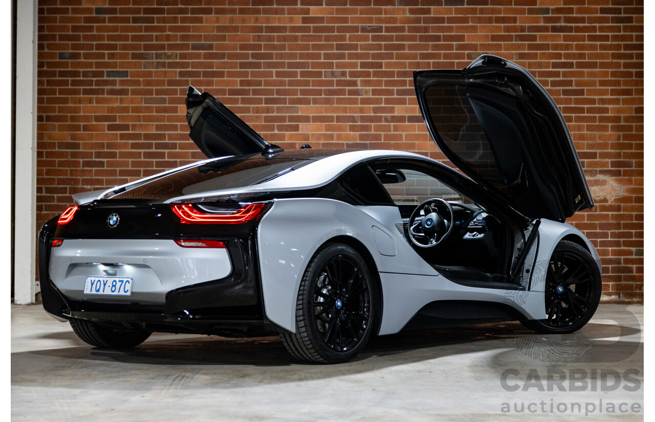 7/2016 BMW i8 Hybrid I12 (AWD) 2d Coupe Iconic Silver Metallic Turbo 1.5L