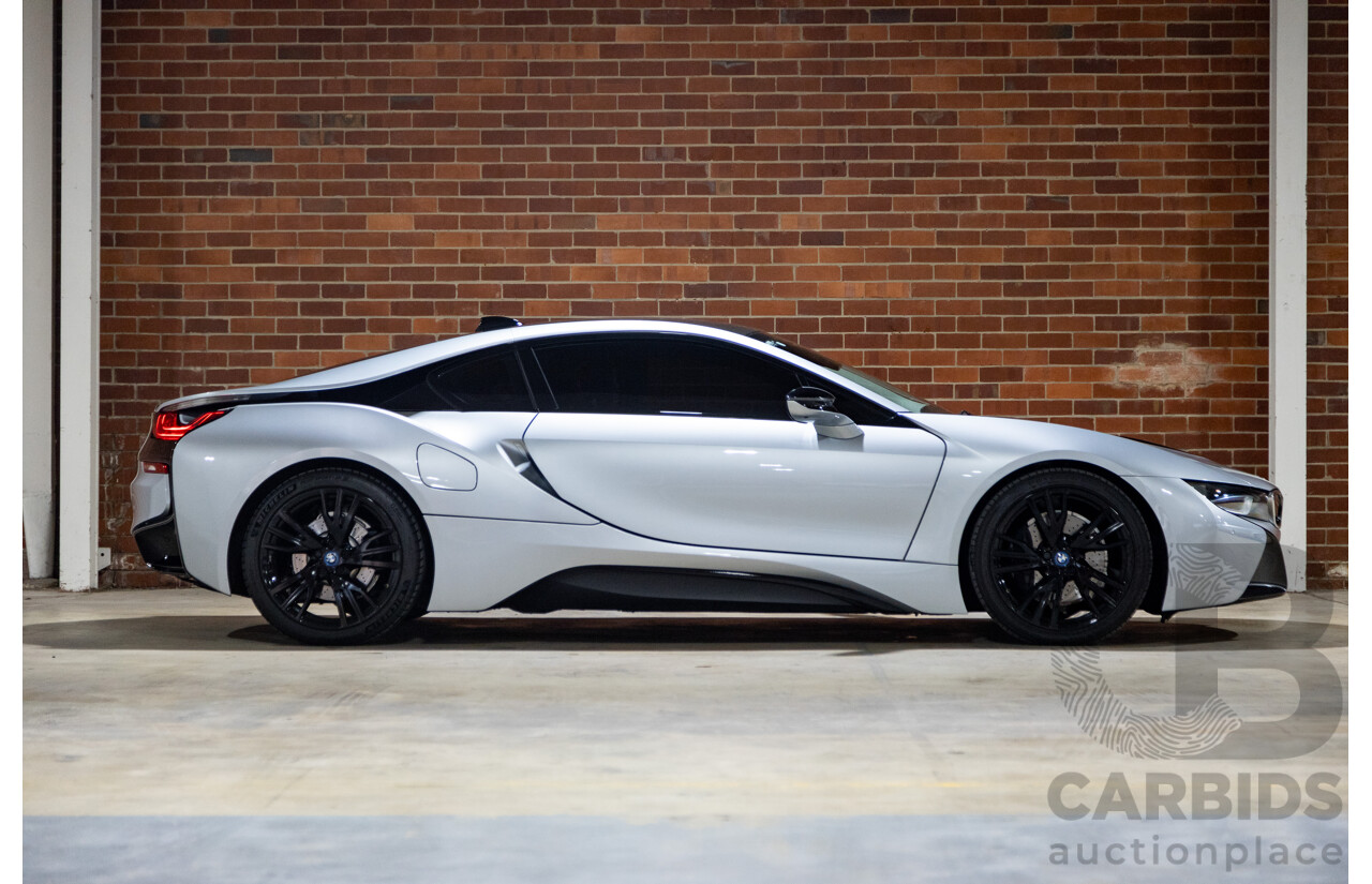 7/2016 BMW i8 Hybrid I12 (AWD) 2d Coupe Iconic Silver Metallic Turbo 1.5L