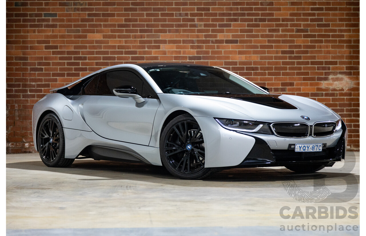 7/2016 BMW i8 Hybrid I12 (AWD) 2d Coupe Iconic Silver Metallic Turbo 1.5L
