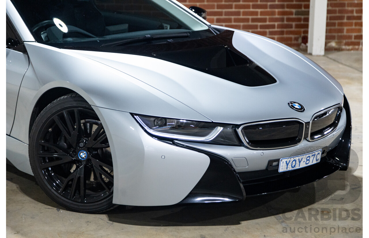 7/2016 BMW i8 Hybrid I12 (AWD) 2d Coupe Iconic Silver Metallic Turbo 1.5L