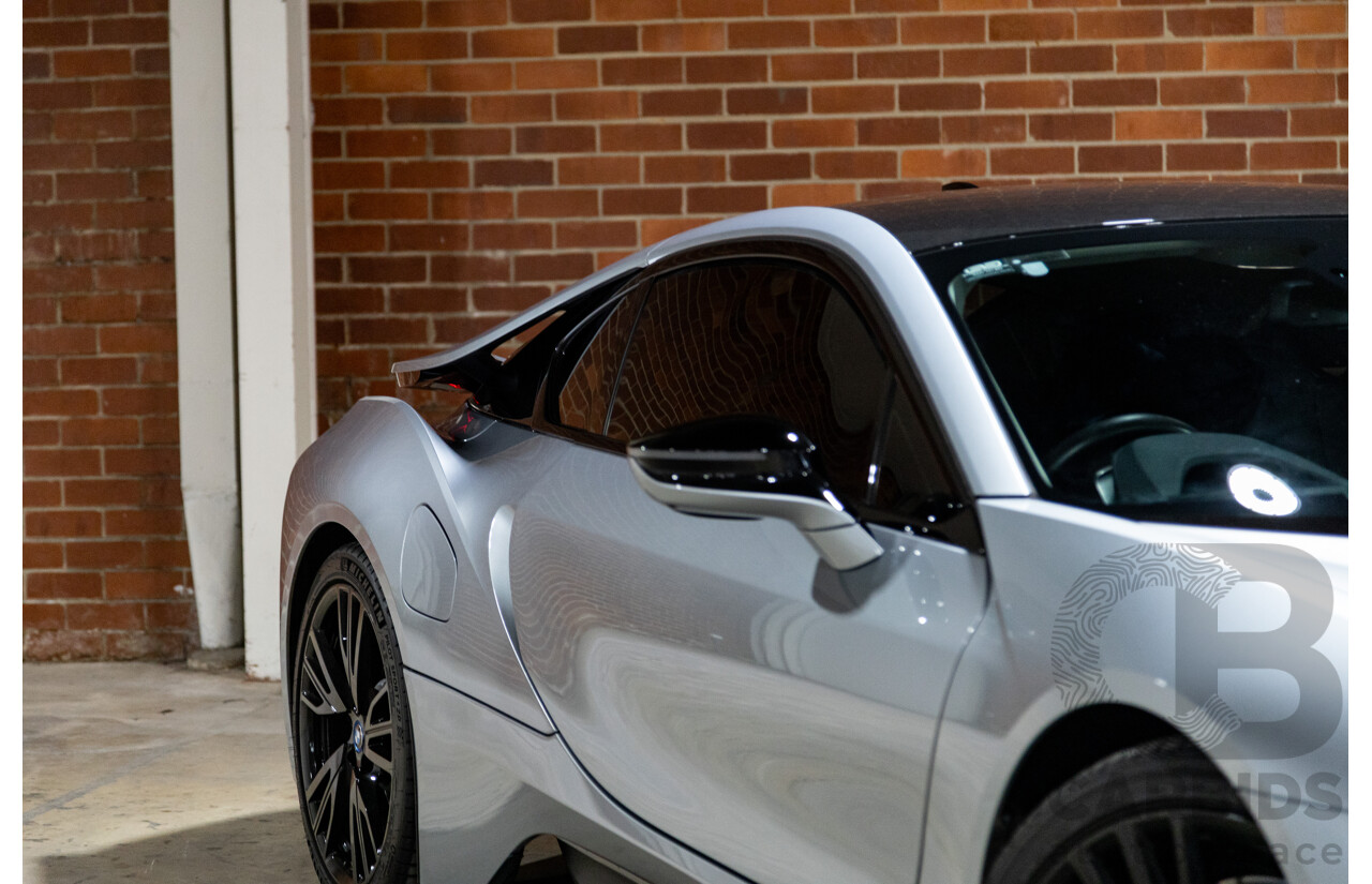 7/2016 BMW i8 Hybrid I12 (AWD) 2d Coupe Iconic Silver Metallic Turbo 1.5L