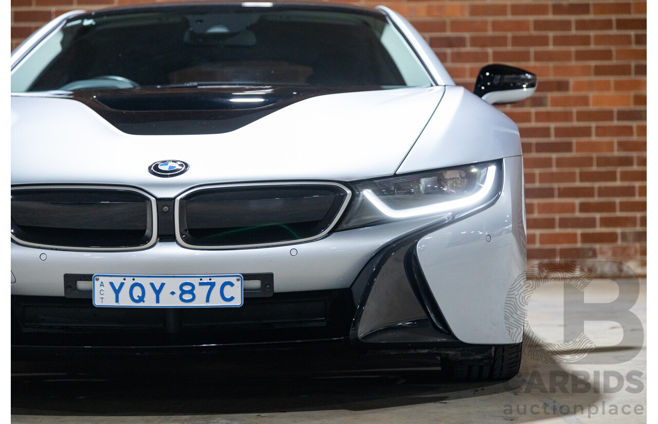 7/2016 BMW i8 Hybrid I12 (AWD) 2d Coupe Iconic Silver Metallic Turbo 1.5L