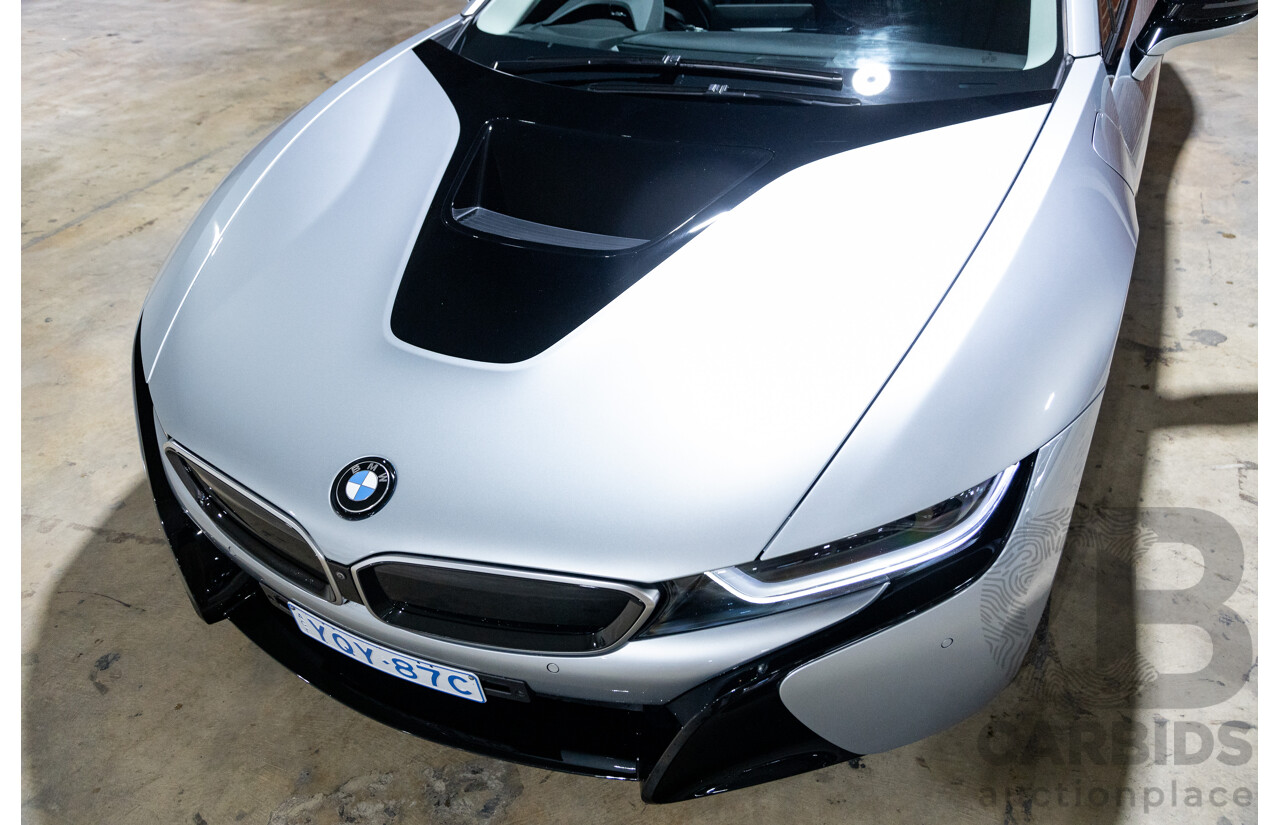 7/2016 BMW i8 Hybrid I12 (AWD) 2d Coupe Iconic Silver Metallic Turbo 1.5L